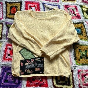 Light yellow sweater